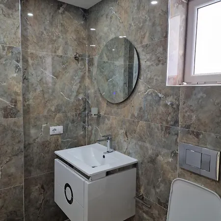 Korado Sarandë